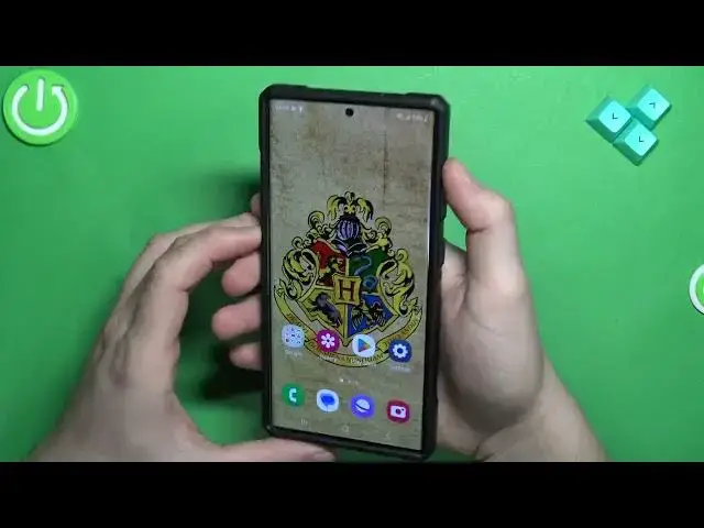 Video thumbnail for UAG Pathfinder Case for Samsung Galaxy S23 Ultra Overview / Review of UAG Pathfinder for S23 Ultra