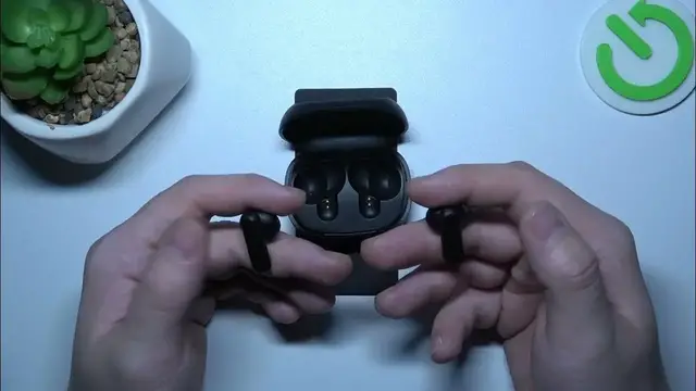 Video thumbnail for How to Resynchronize SKULLCANDY Smokin Buds