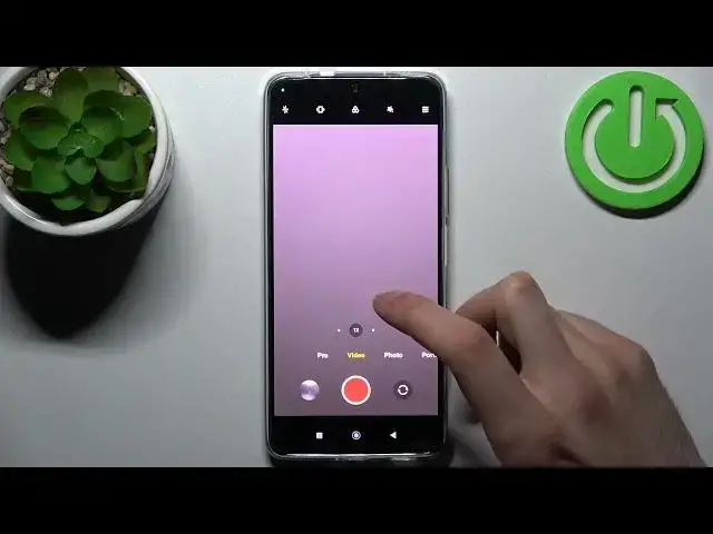 'Video thumbnail for How to Activate the Camera Video Stabilization on the POCO F4 - Ultra Steady Video'
