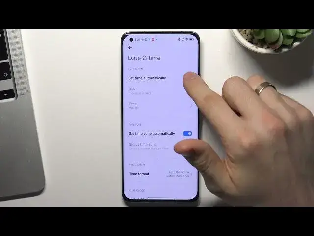 'Video thumbnail for How to Set Up Date & Time on Xiaomi mi 11 Pro? | Manage Time Settings'