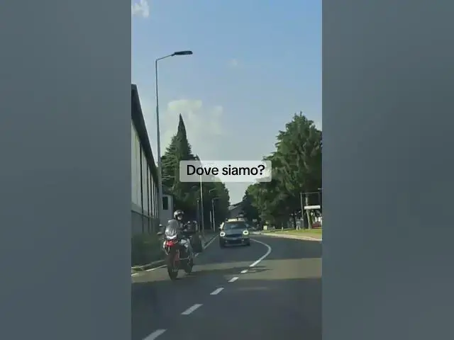 'Video thumbnail for Partendo da uno dei nuovi spazi urbanistici della città di Bergamo'