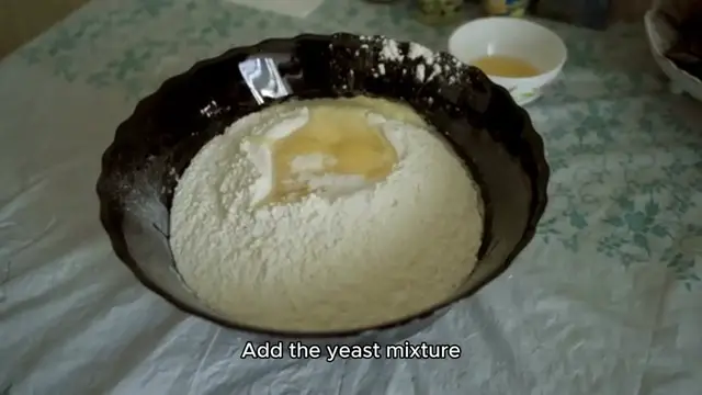 'Video thumbnail for Parker house rolls recipe '
