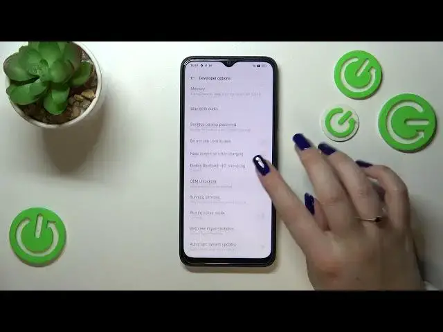 'Video thumbnail for How to Activate Auto System Updates on OPPO A17'
