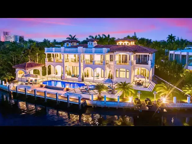 'Video thumbnail for Florida's Top 10 Most Exclusive AirBnBs'