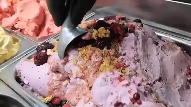 'Video thumbnail for Italian Style Gelato Making - 7 Senses Gelato (Chiang Mai, Thailand)'