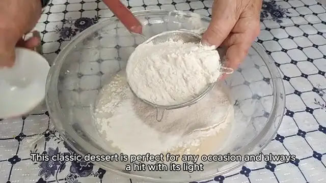 Video thumbnail for Victoria sponge recipe