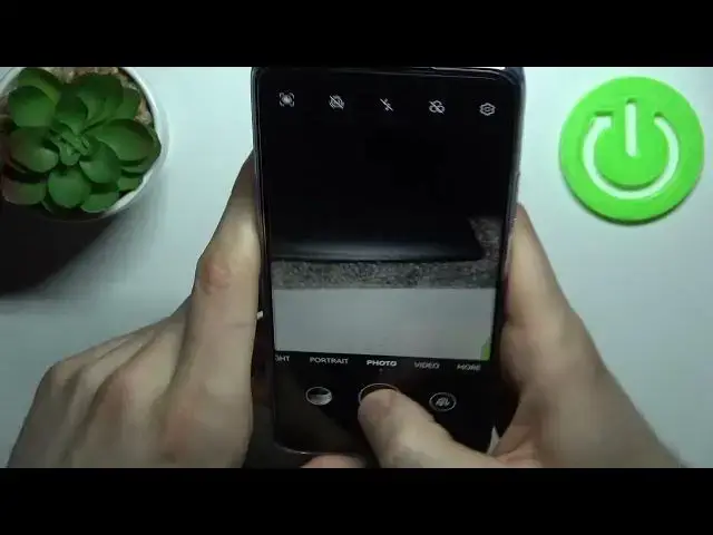 Video thumbnail for How to Enter the Burst Shot Mode in Camera on the HUAWEI Nova Y90