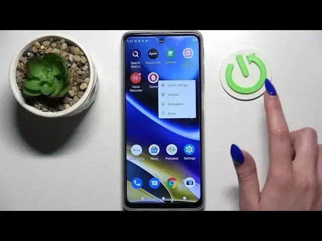 'Video thumbnail for Motorola Moto G51 Change Icon Size'