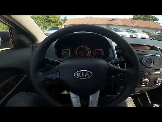 Video thumbnail for How to Enable or Disable Hazard Lights in Kia Ceed I ( 2006 – 2012 ) | Use Emergency Lights