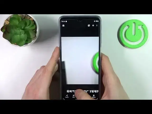 Video thumbnail for How to take burst shot on MOTOROLA Moto G51 5G / How to take serial shot on MOTOROLA Moto G51 5G