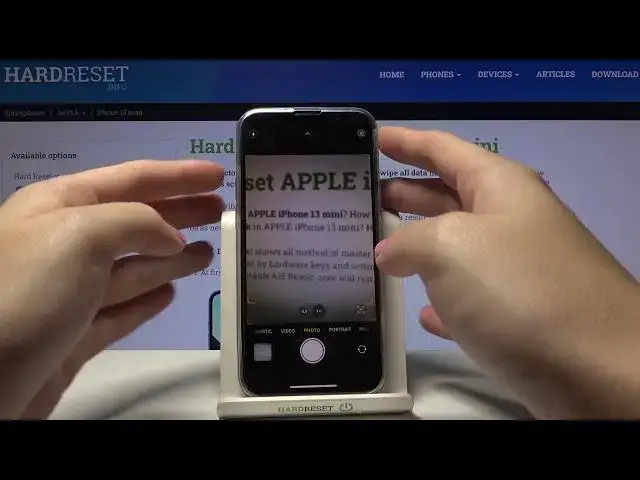 'Video thumbnail for How to Take Burst Shot on iPhone 13 Mini – Make Multiple Photos'