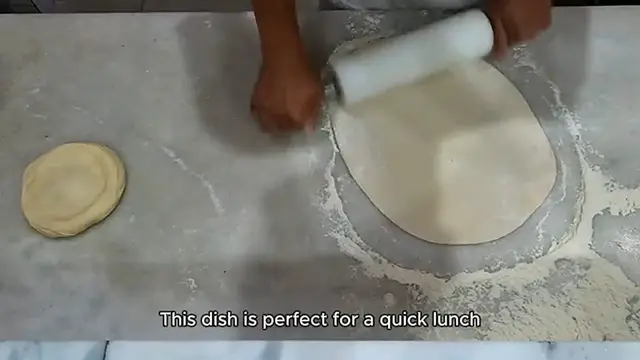 Video thumbnail for Stuffed Bread with Potato recipe