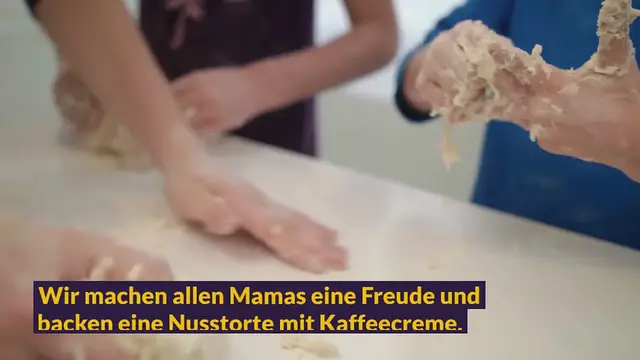 Video thumbnail for Trendy nut cake with coffee cream