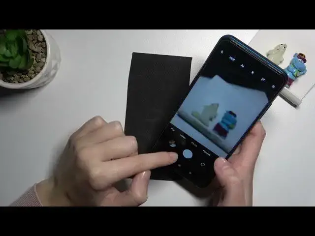 Video thumbnail for How to Enter Burst Shot Mode on XIAOMI Poco M3 Pro Camera