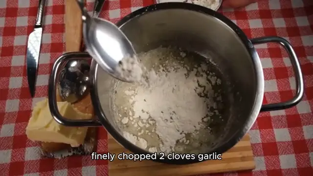 Video thumbnail for Cream of chicken soup recipe