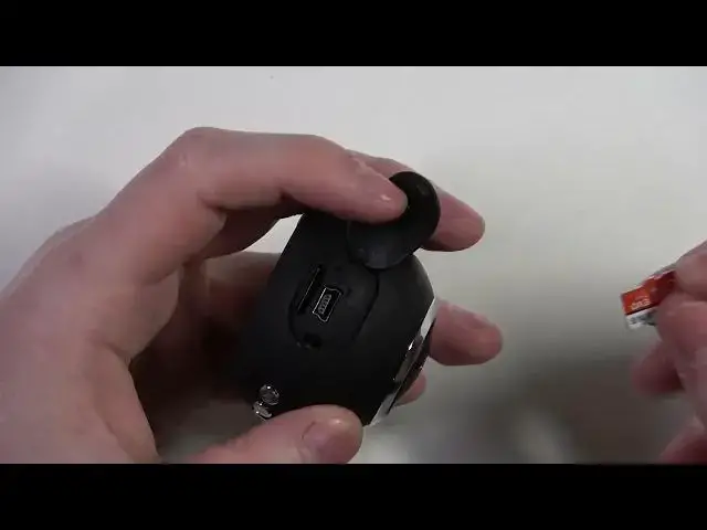 Video thumbnail for How To Insert & Remove SD Card In Navitel R1050