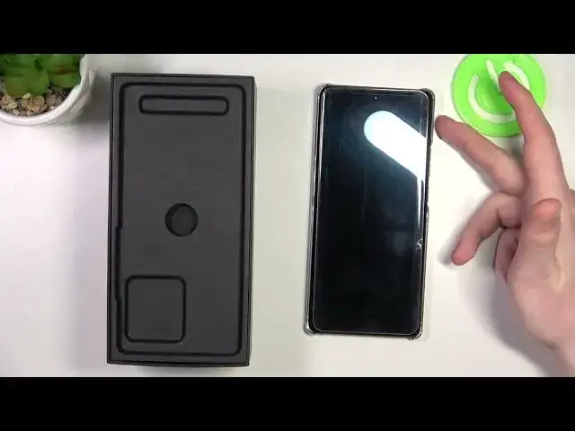 'Video thumbnail for Will I Get 3.5mm Jack Adapter With Motorola Edge 40 Pro | Unboxing Video'