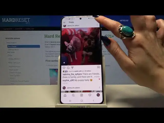 Video thumbnail for How to Download Photos from Instagram on Samsung Galaxy S21+?