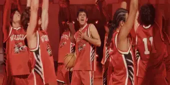 Video thumbnail for Video: HIGH SCHOOL MUSICAL Releases New Trailer Ahead of London Transfer