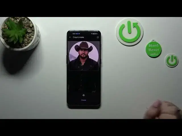 'Video thumbnail for How to Add Photo to Contact in OnePlus 11'