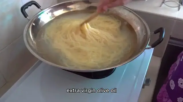 Video thumbnail for Pasta alla Puttanesca