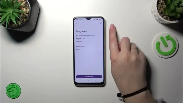 Video thumbnail for How to Switch & Manage Keyboard Language on OPPO A38