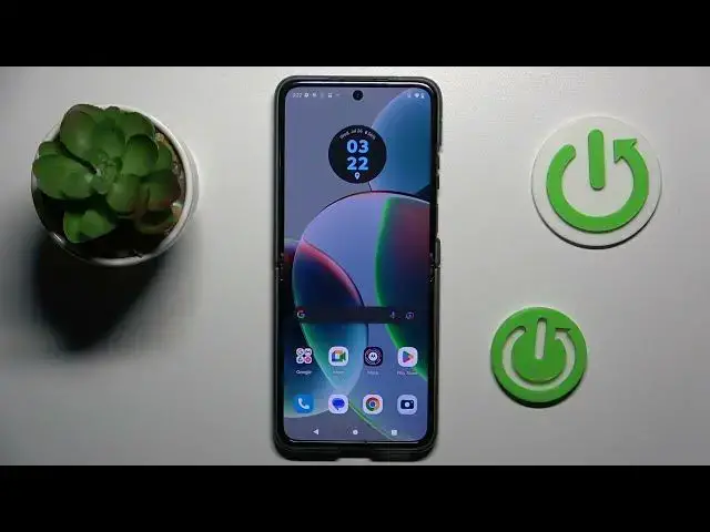 'Video thumbnail for How to Close All Running Apps on Motorola razr 40?'