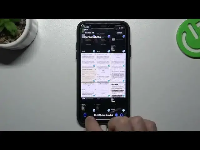 Video thumbnail for Sending Photos with Airdrop: How Many Can You REALLY Send at Once