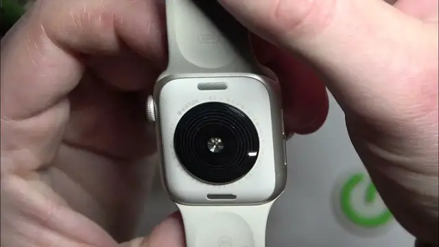 Video thumbnail for How to Check Size Of APPLE Watch