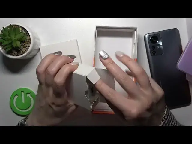 Video thumbnail for Does ZTE Blade A72s Come with a Charger? Is there a Charger Included with ZTE Blade A72s? Checkup!