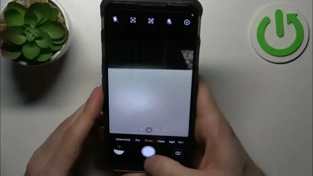 Video thumbnail for How to Take Burst Shot on Nubia Red Magic 7S - Make Burst Shot
