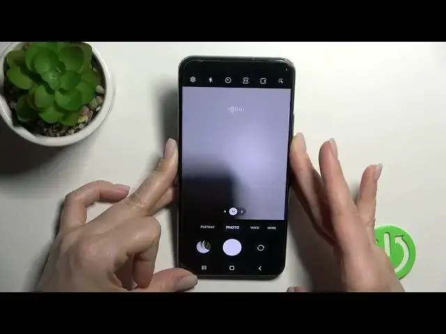 'Video thumbnail for How to Activate Camera Audio Control on SAMSUNG Galaxy S22+'