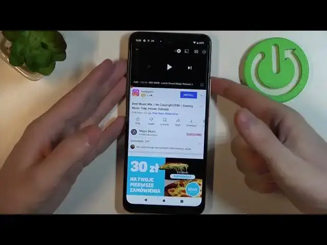 Video thumbnail for Does the MOTOROLA Moto E40 Device Have a Stereo Speaker? Let's Figure Out!