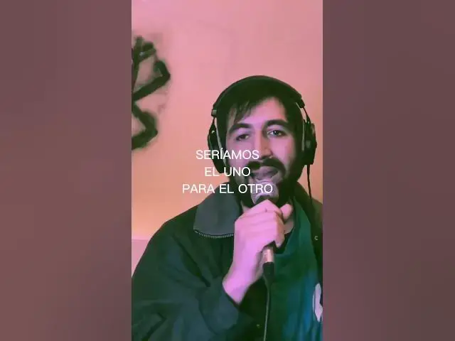 'Video thumbnail for CLAVITO - Como un Volcán #shorts clavito cantando por el jeros'