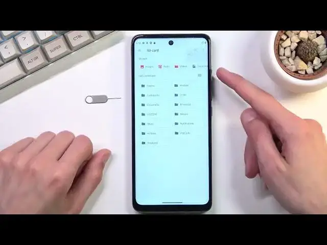 'Video thumbnail for How to Format SD in MOTOROLA Moto G60s – Erase Memory Card'
