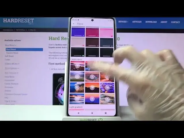 'Video thumbnail for How to Change Keyboard Theme in MOTOROLA Edge 20 – Refresh Keyboard Look'