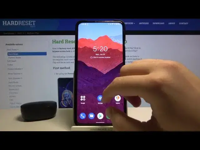 'Video thumbnail for How to Activate Always on Display in ASUS ZenFone 8 Flip – Find Always on Display Option'