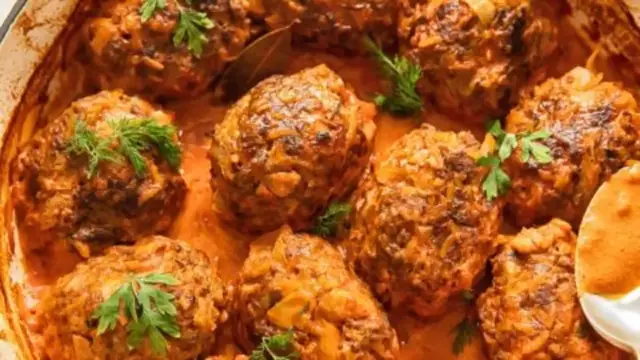 Video thumbnail for Lazy Cabbage Rolls recipe