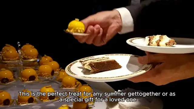 Video thumbnail for Italian Lemon Pound Cake recipe