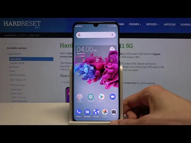 Video thumbnail for How to Take Screenshots on ZTE Axon 11 –  Save Screen Image