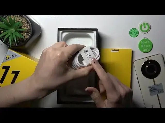 Video thumbnail for Does REALME 11 Pro Come with USB Cable?