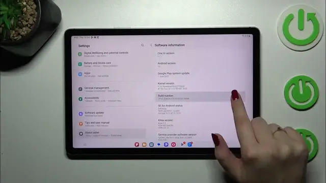 Video thumbnail for How to Enable Auto System Updates in SAMSUNG Galaxy Tab S9 FE?