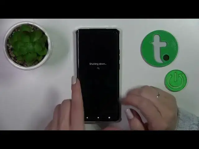 'Video thumbnail for How to Power Off the MOTOROLA Edge 40 Mobile Device - Shutting the Phone Down'