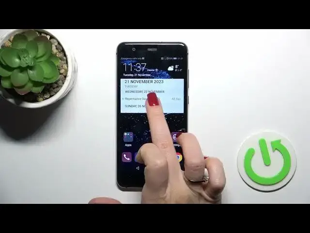 Video thumbnail for How to Add & Remove Home Screen Widgets on HUAWEI P10 Lite
