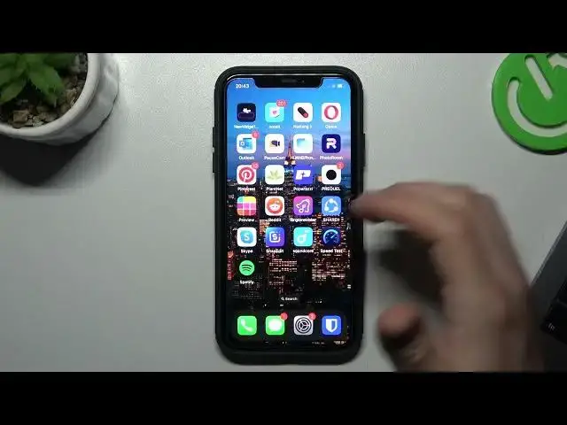 Video thumbnail for How to Use AirDrop to Send a Video Between iPhones