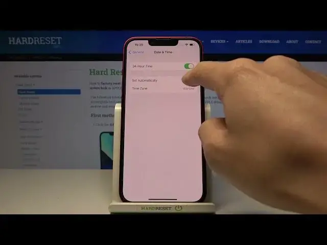 'Video thumbnail for How to Change Date and Time in iPhone 13 - Personalize Timezone in iOS'