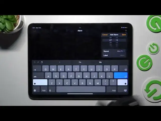 'Video thumbnail for How to Set Up an Alarm Clock on the iPad Pro 11'' 2022'