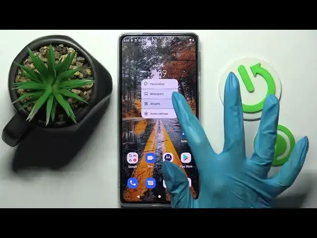 Video thumbnail for How to Change Icon Size in MOTOROLA Edge 30 Pro – Resize Icons