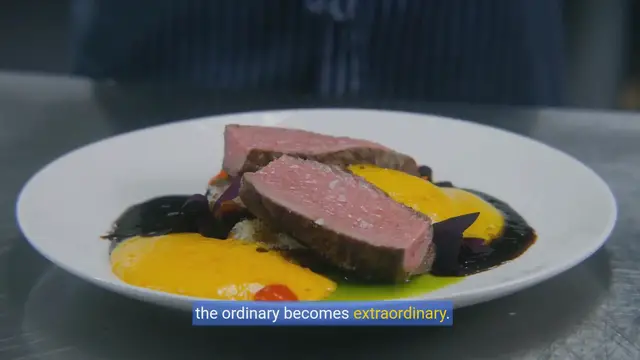 Video thumbnail for Giant Bites: Inside the World of Extreme Eating Challenges