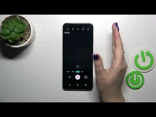 'Video thumbnail for How to Manage Camera Video Resolution on MOTOROLA Moto E22i'